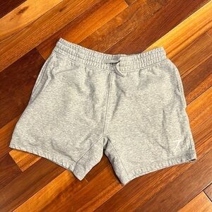 ⭐️ GymShark Crest Shorts Size Small